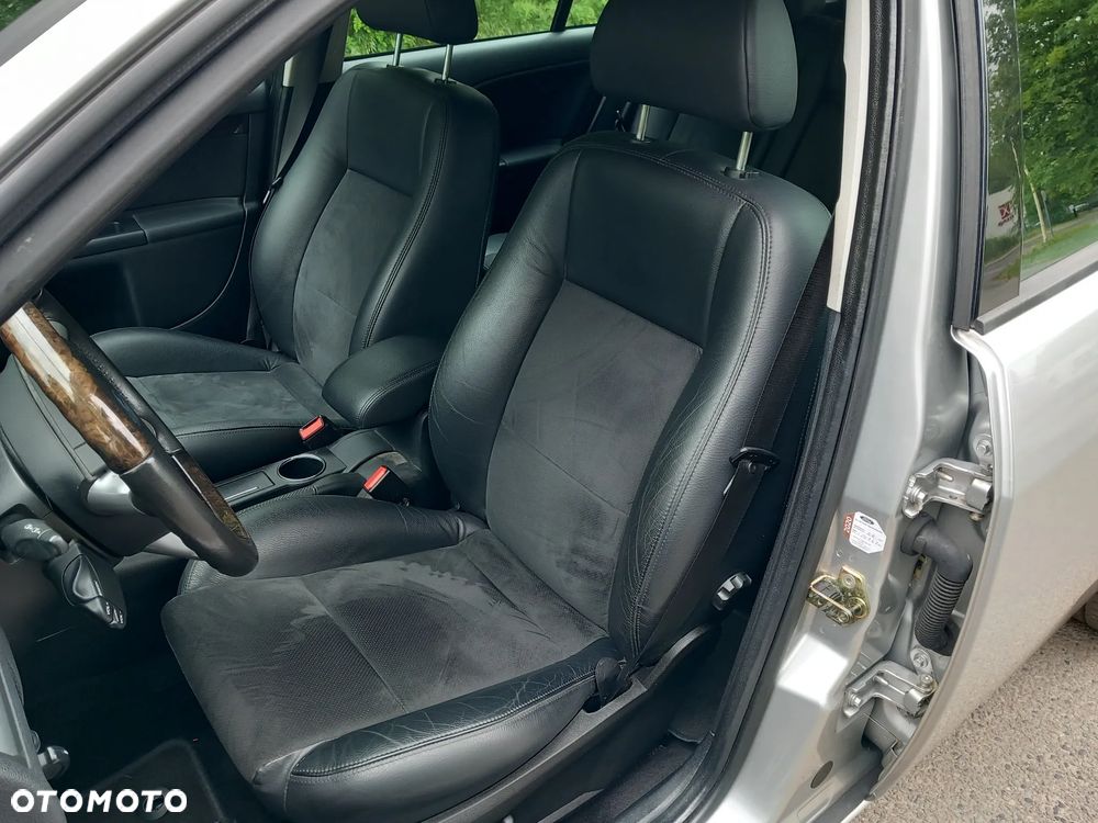 Ford Mondeo 2.0 Ghia Executive - 17