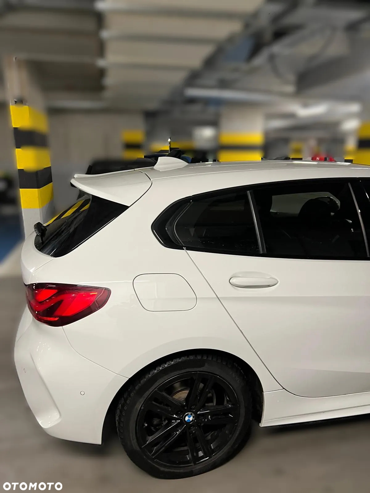 BMW Seria 1 - 24