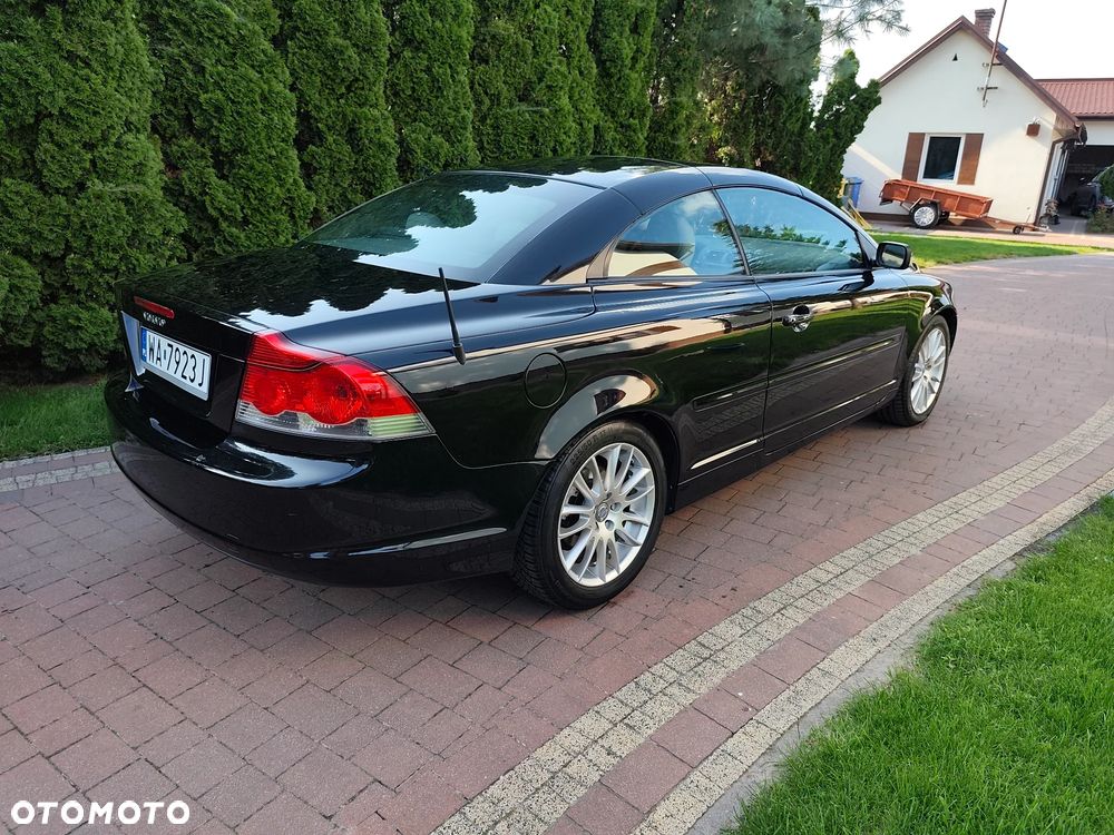 Volvo C70 2.4 Momentum - 6