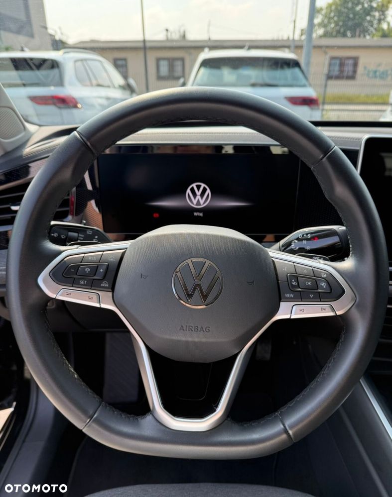 Volkswagen Passat - 14