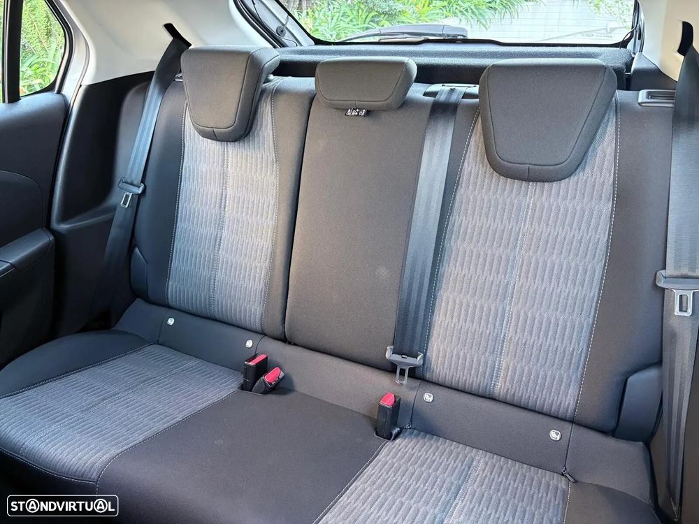 Opel Corsa 1.2 Business - 51