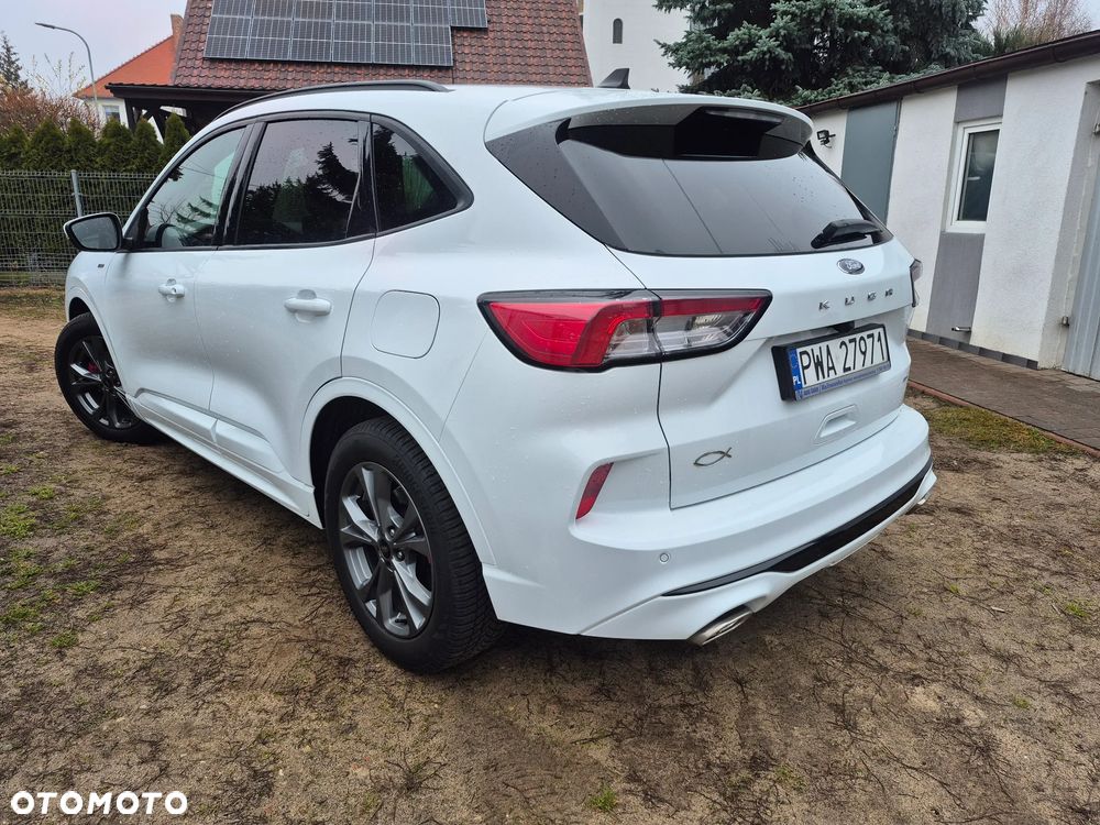 Ford Kuga 1.5 EcoBoost ST-LINE - 3