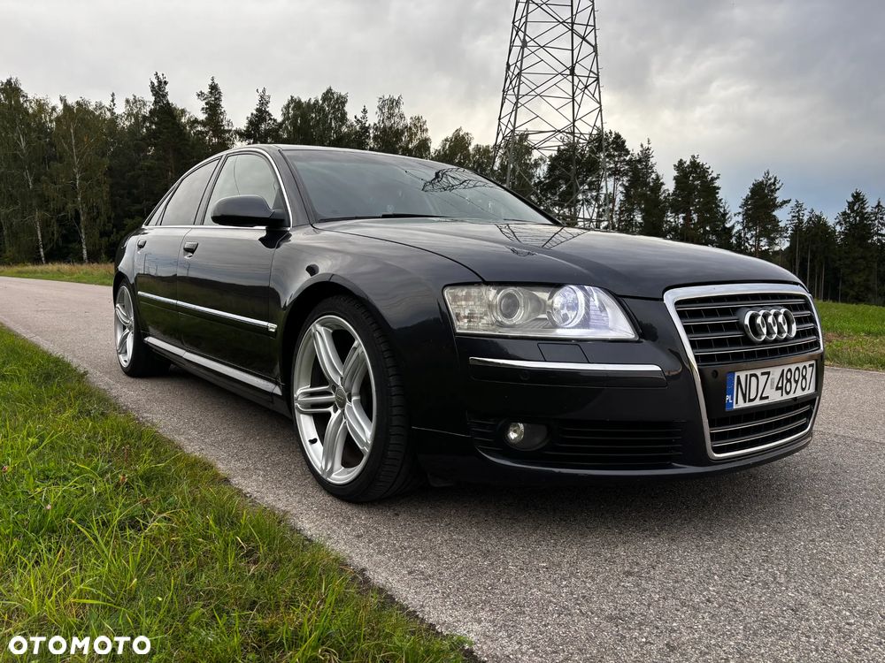 Audi A8 - 1