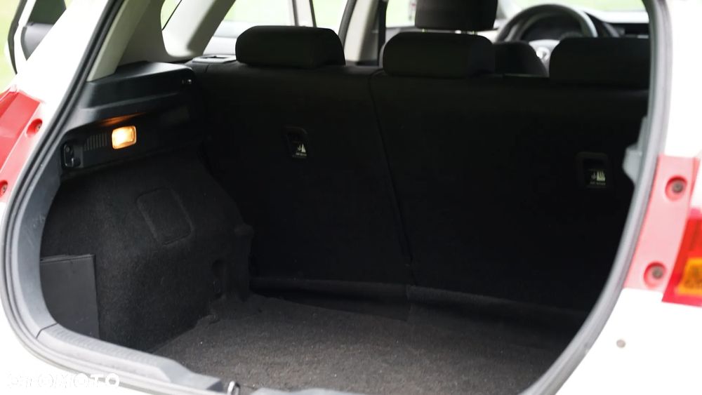 Toyota Auris 1.33 VVT-i Premium - 31