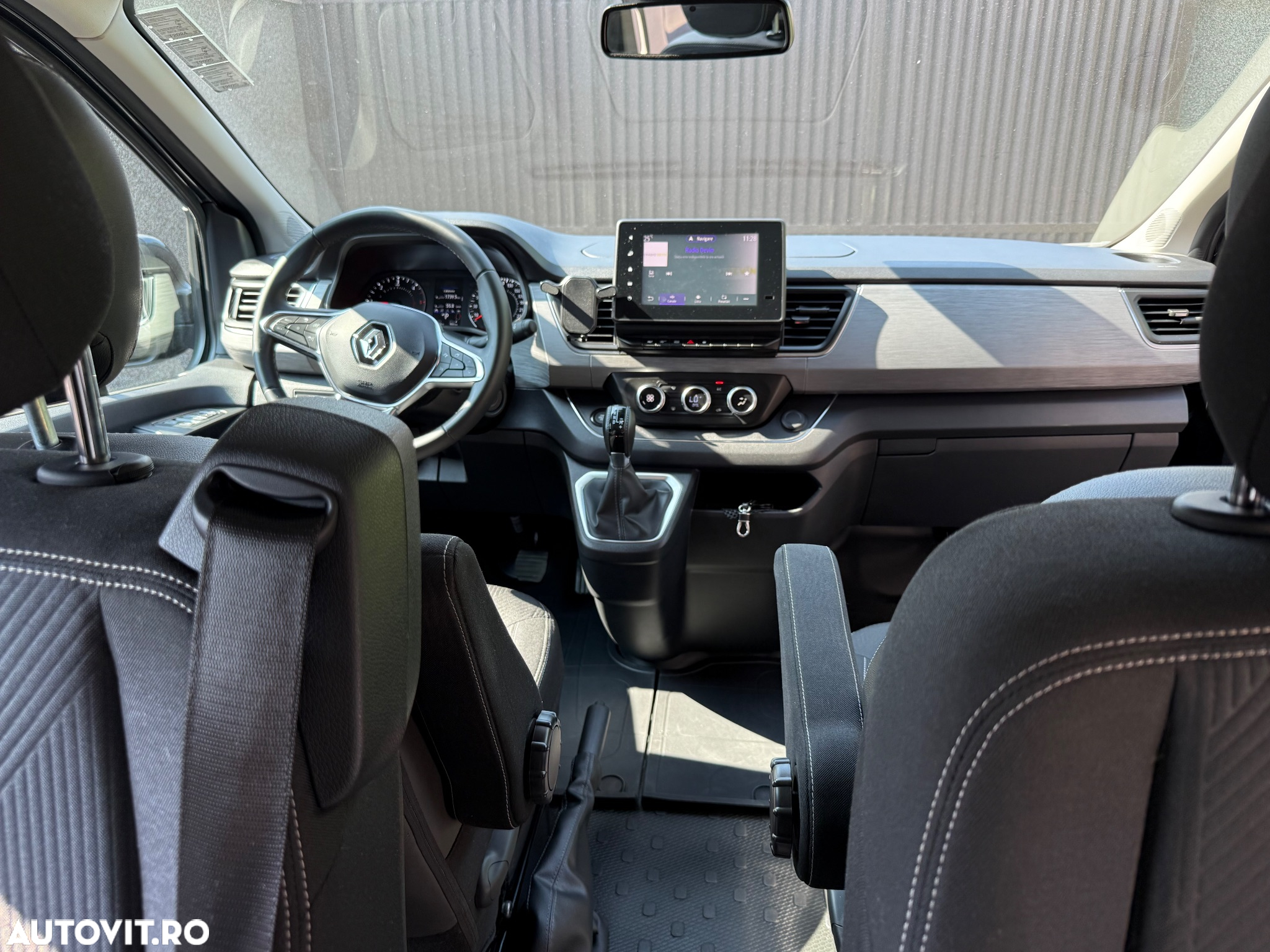 Renault Trafic - 8