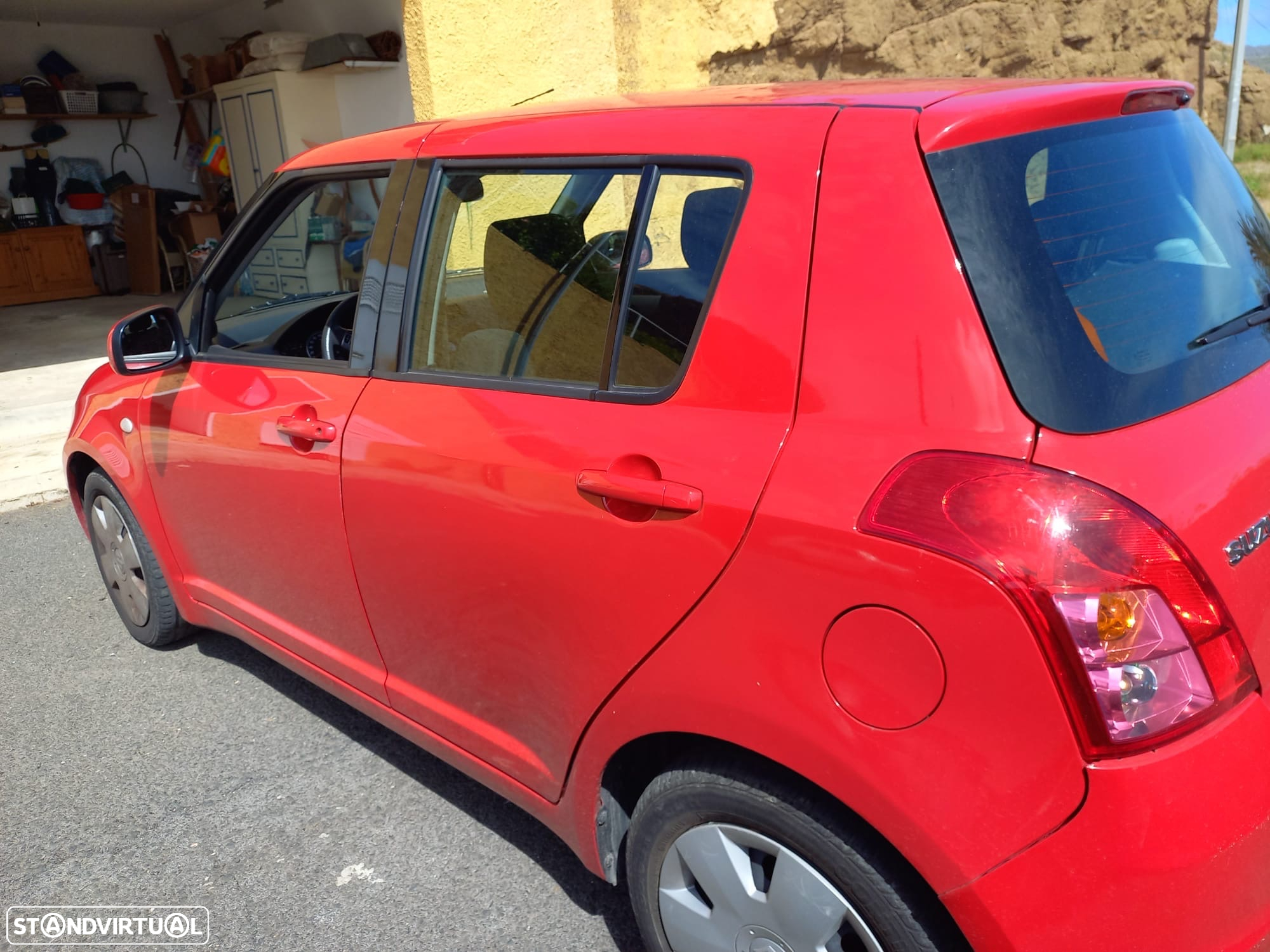 Suzuki Swift 1.3 16V GL - 4