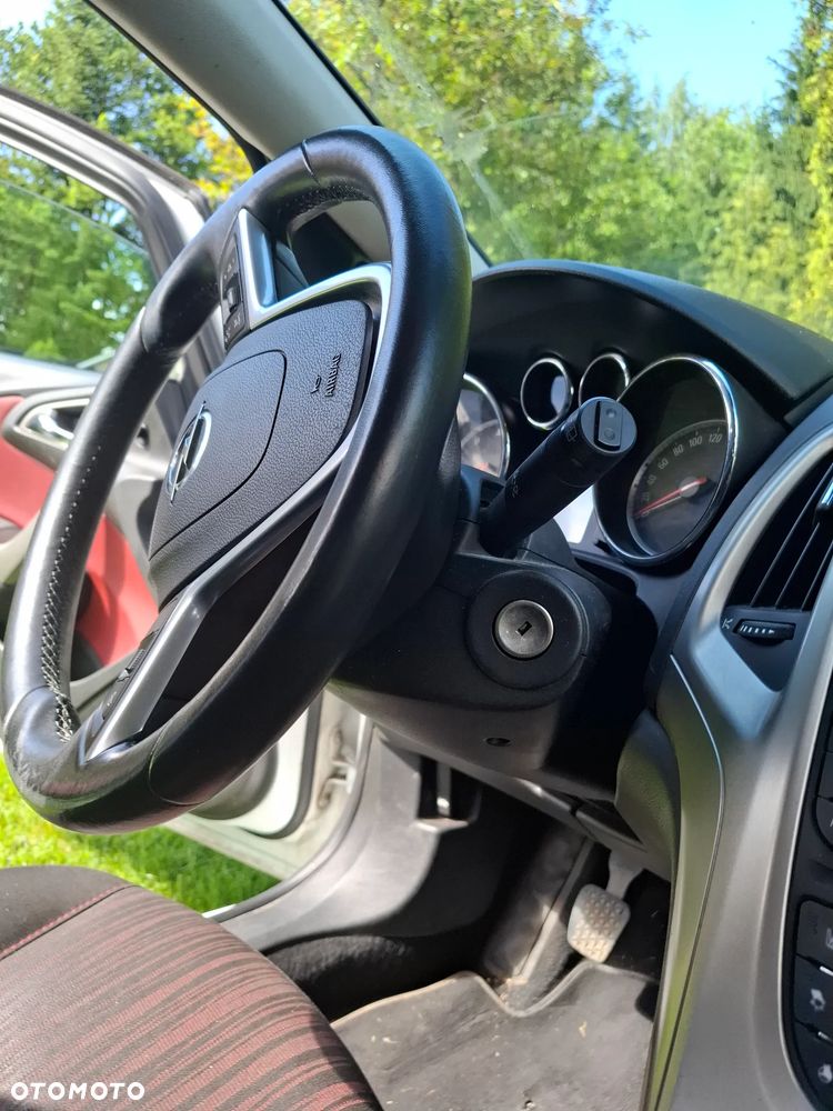 Opel Astra 1.7 CDTI - 19