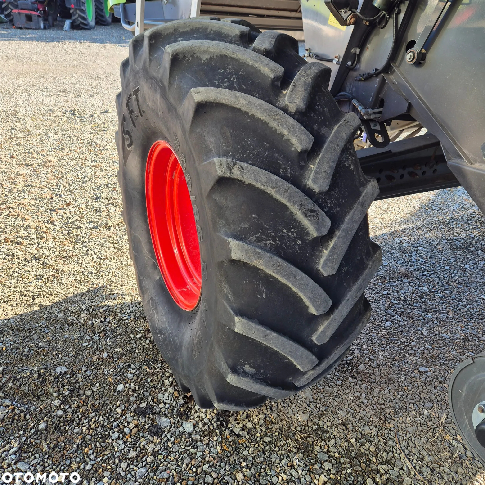 Claas Lexion 650 z hederem - 22