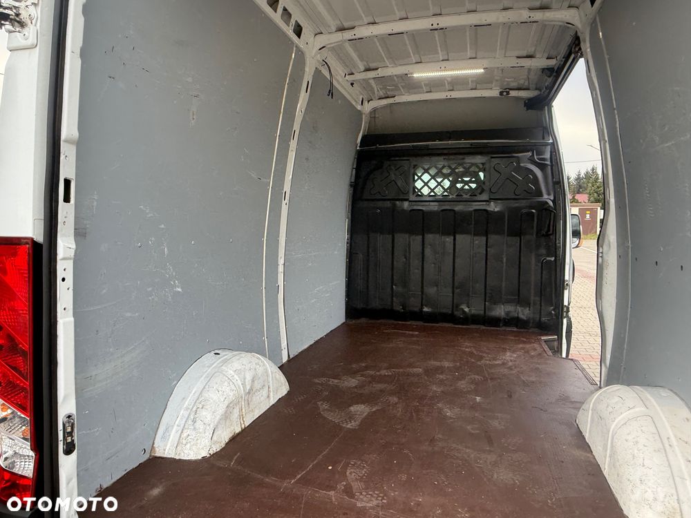 Iveco 35. DAYLY - 22