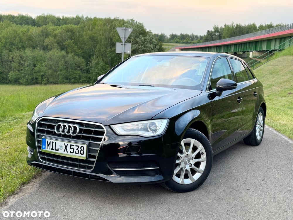 Audi A3 Sportback - 2