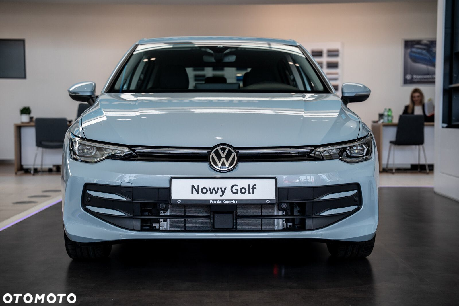Volkswagen Golf - 2