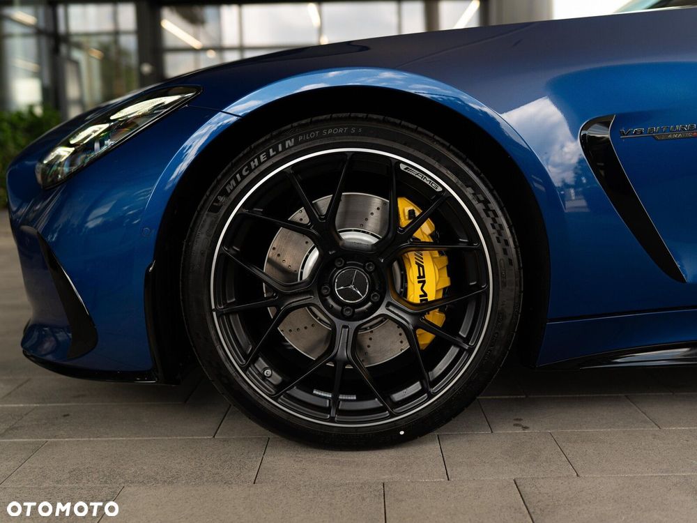 Mercedes-Benz AMG GT - 10