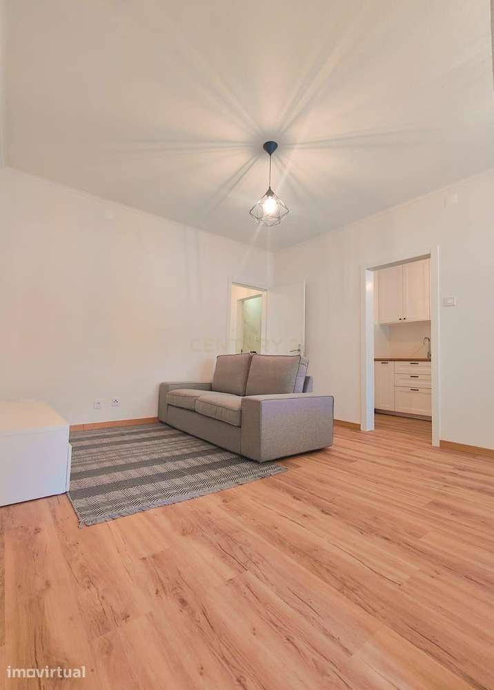 Apartamento T2 Rua de Macau Bairro Norton de Matos - Remodelado - Grande imagem: 4/23
