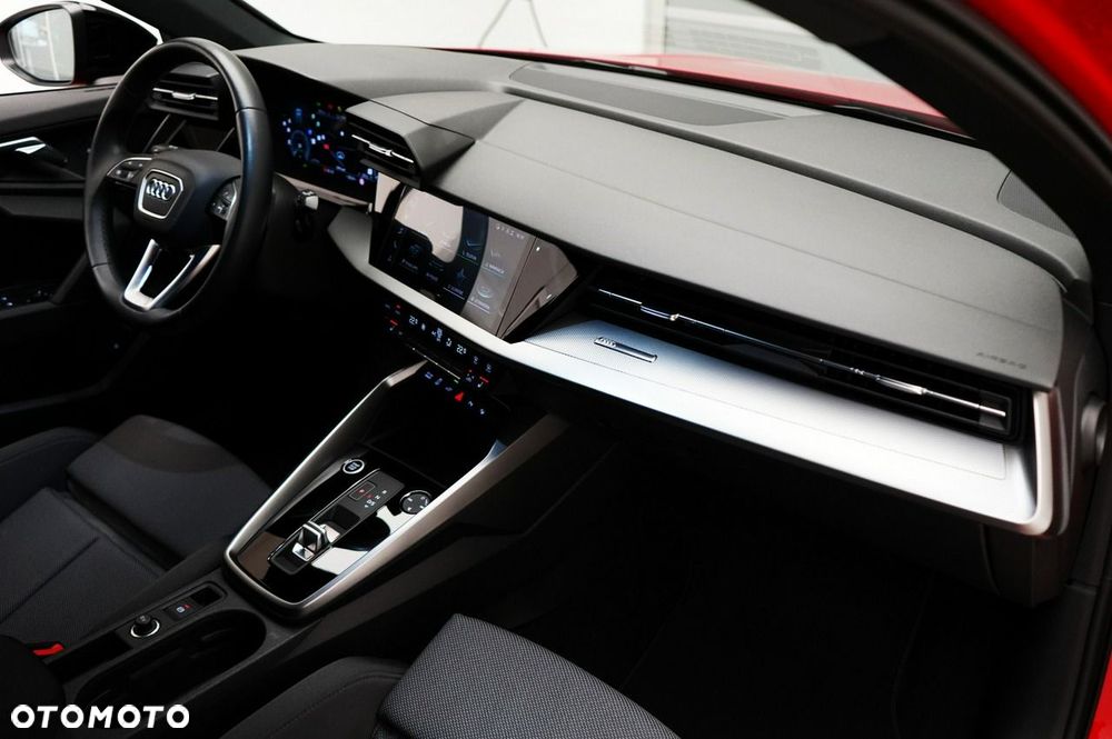 Audi A3 Sportback - 16