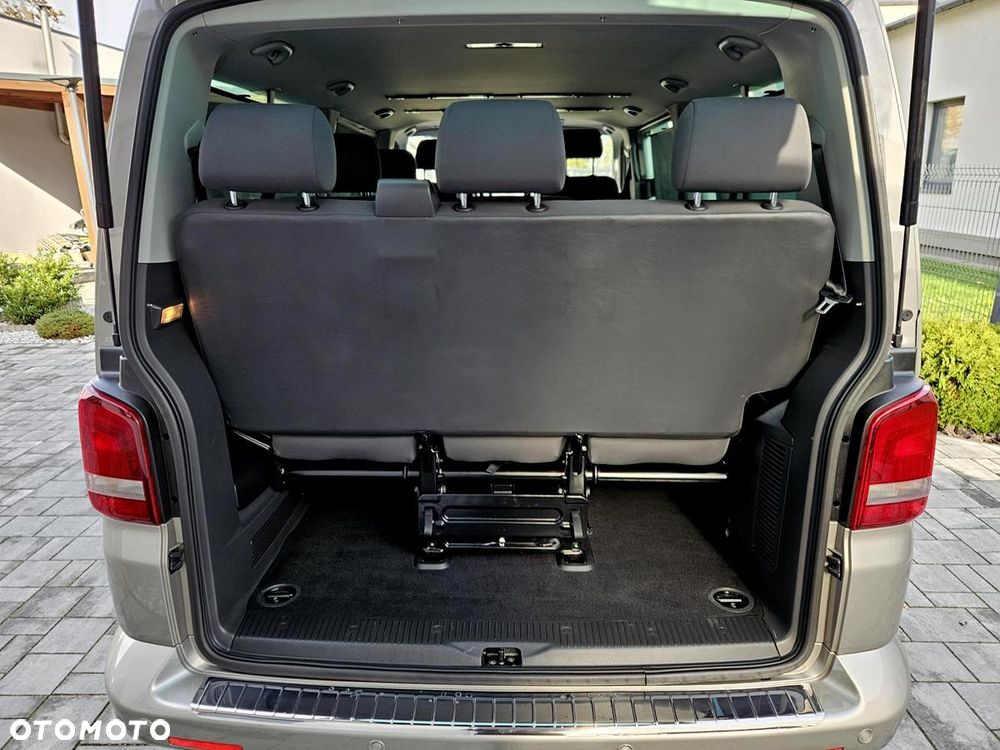 Volkswagen Caravelle - 32