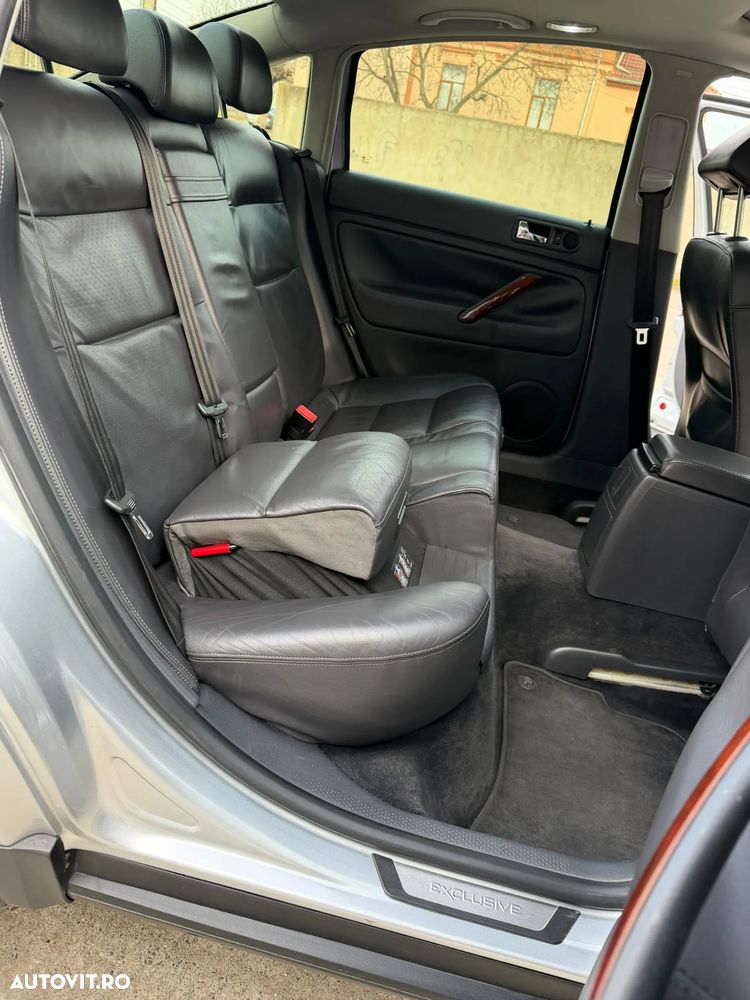 Volkswagen Passat - 9