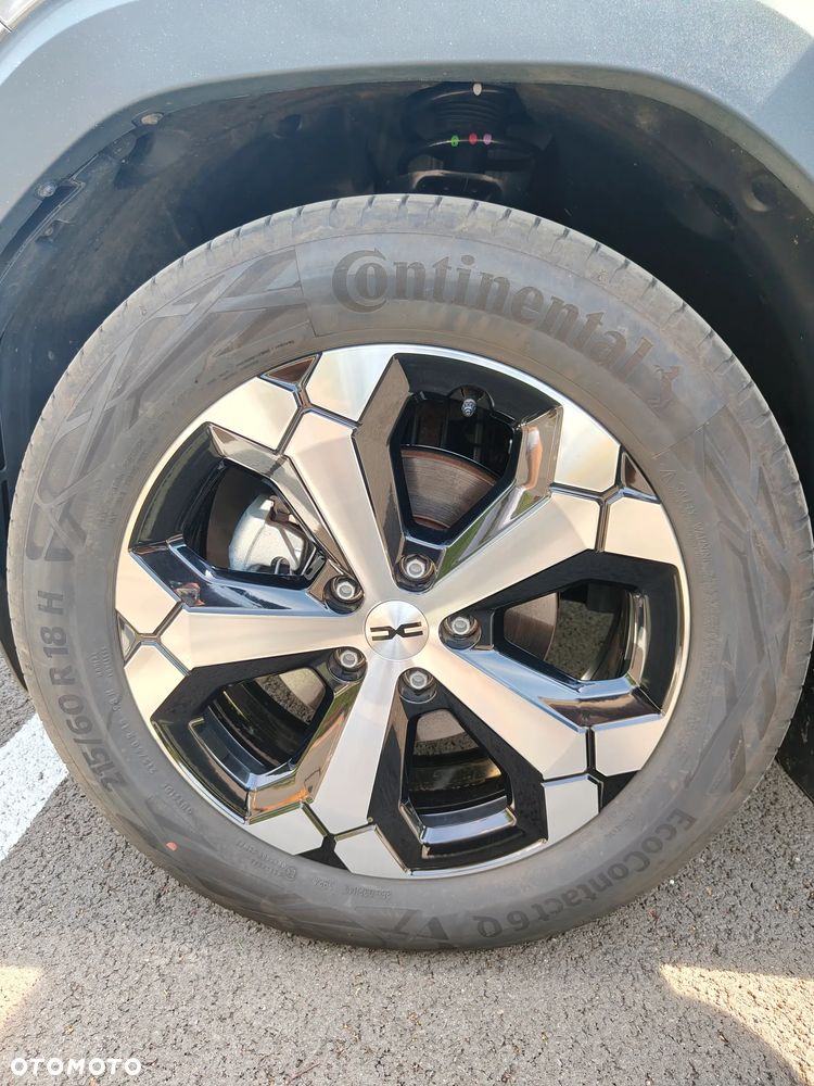 Dacia Duster 1.6 Full Hybrid 140 Journey MMT - 10