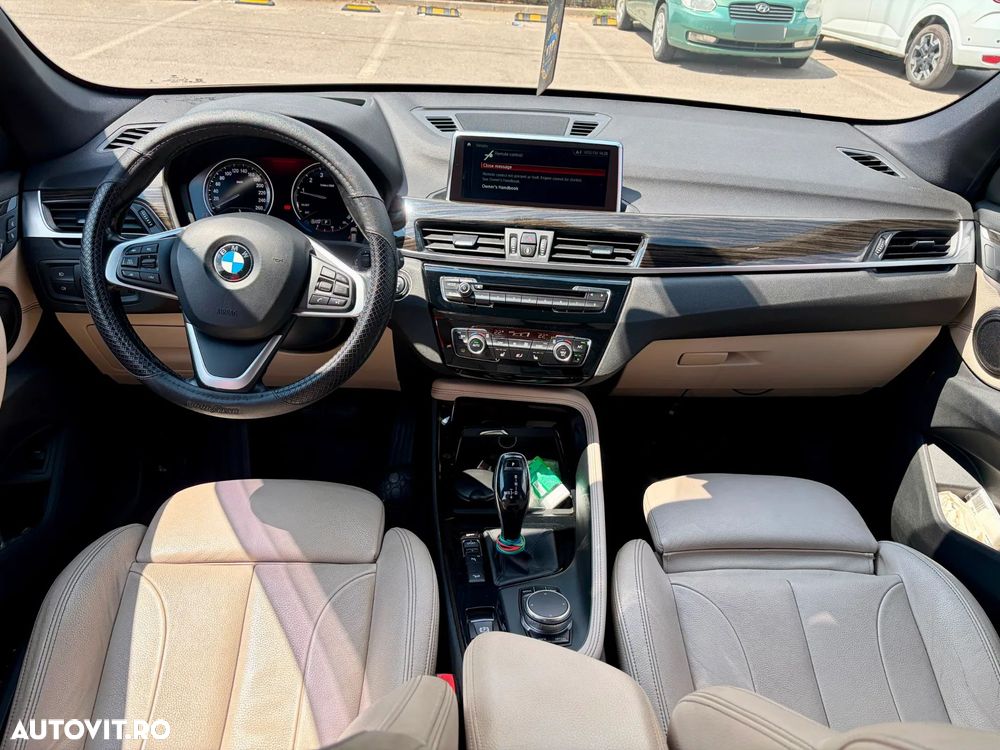 BMW X1 sDrive20i AT xLine - 8