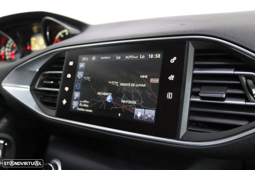 Peugeot 308 SW PureTech 130 GPF EAT8 Stop & Start Allure Pack - 7