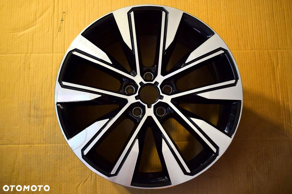 RENAULT 19 Austral Nowy Model Oryginał - 1