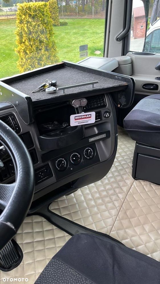 Renault Magnum 440 DXI - 2