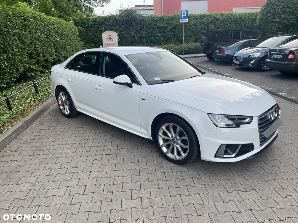 Audi A4 35 TFSI S tronic - 4