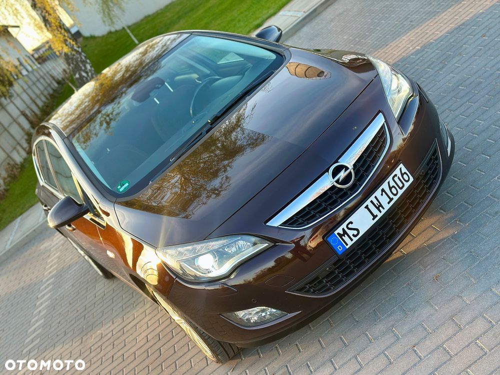 Opel Astra 1.4 Turbo Color Edition - 14
