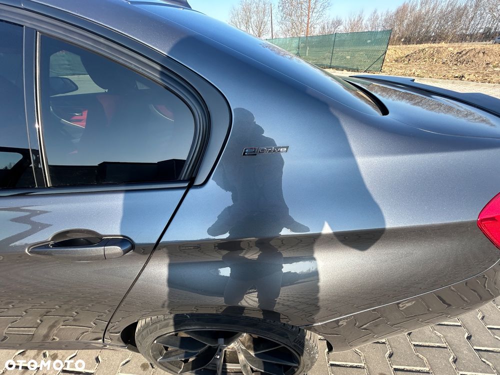 BMW Seria 3 330e iPerformance M Sport Shadow - 29