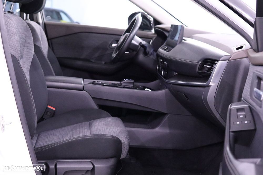 Nissan X-Trail - 24