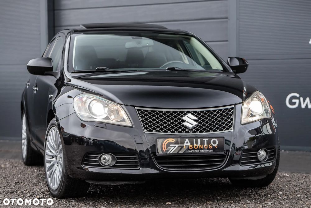 Suzuki Kizashi 2.4 Sport 4WD CVT - 2
