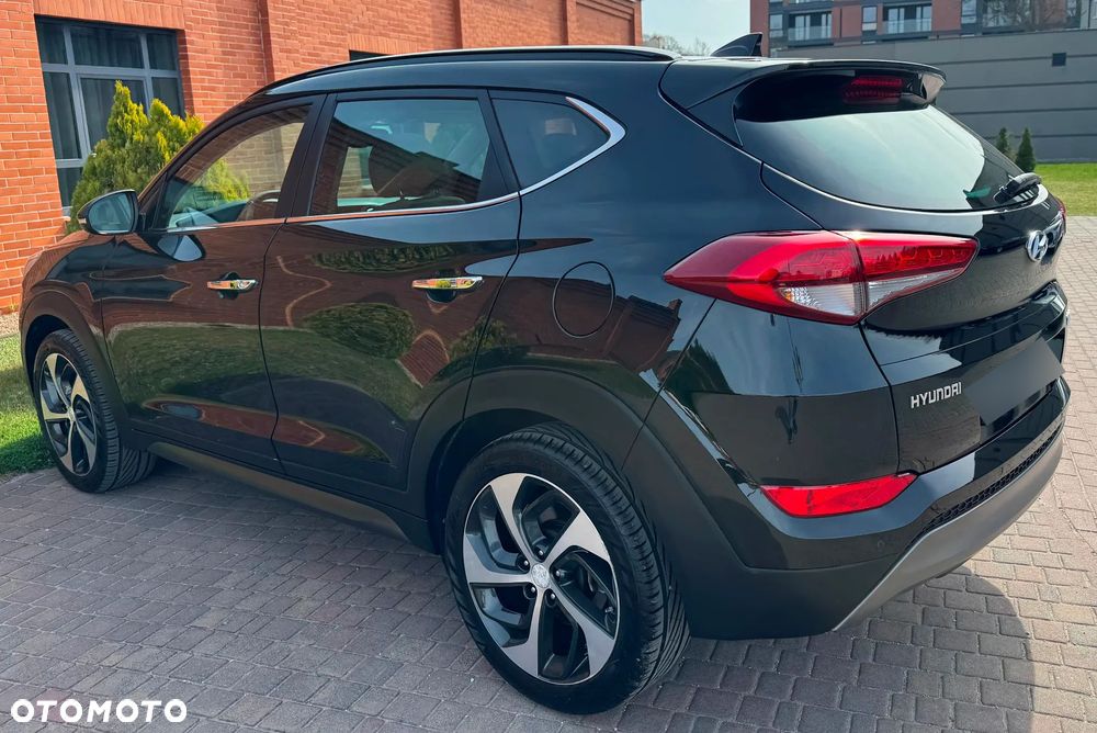 Hyundai Tucson 2.0 CRDi 2WD Trend - 32