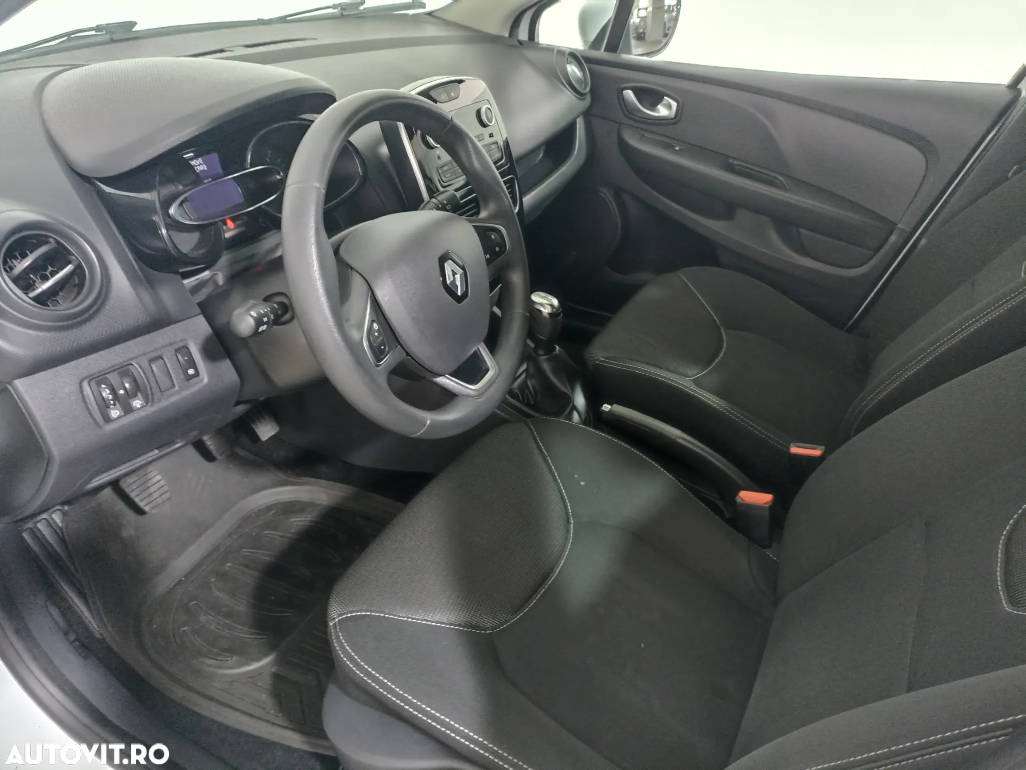 Renault Clio IV 0.9 TCe Life - 10