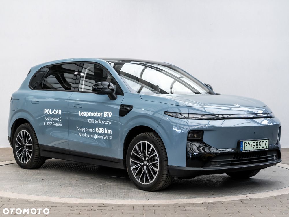 Leapmotor B10