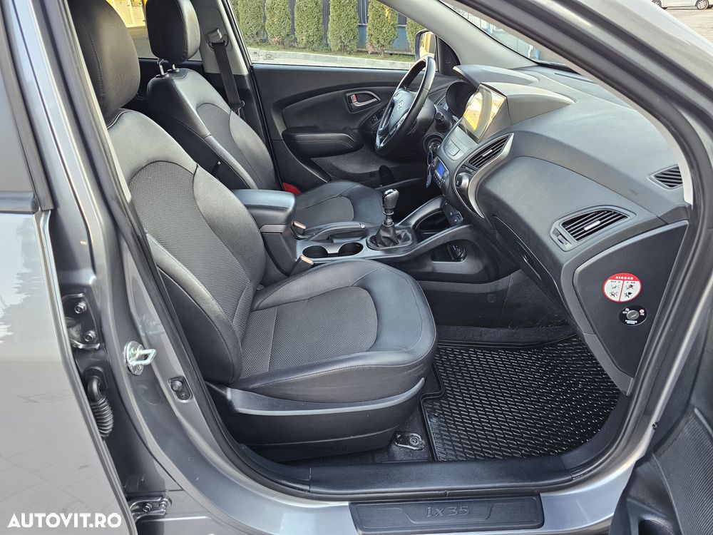 Hyundai ix35 2.0 CRDI 4WD Style - 12