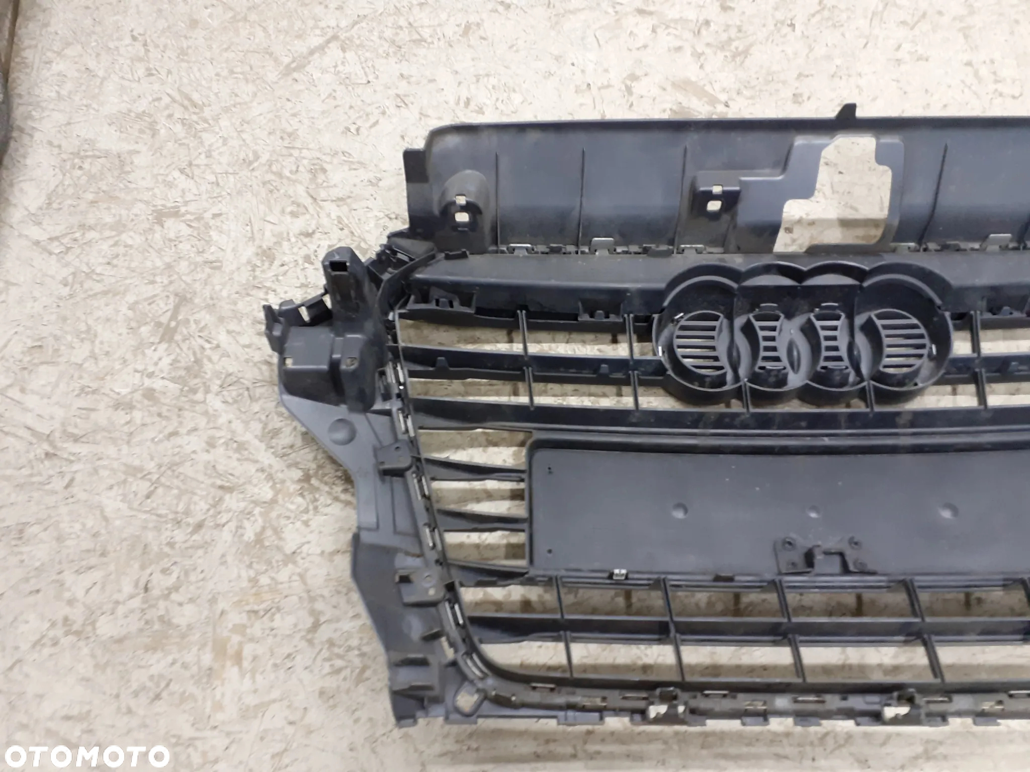 GRILL ATRAPA AUDI A3 8V3 2013-2016R 8V3853653 - 6