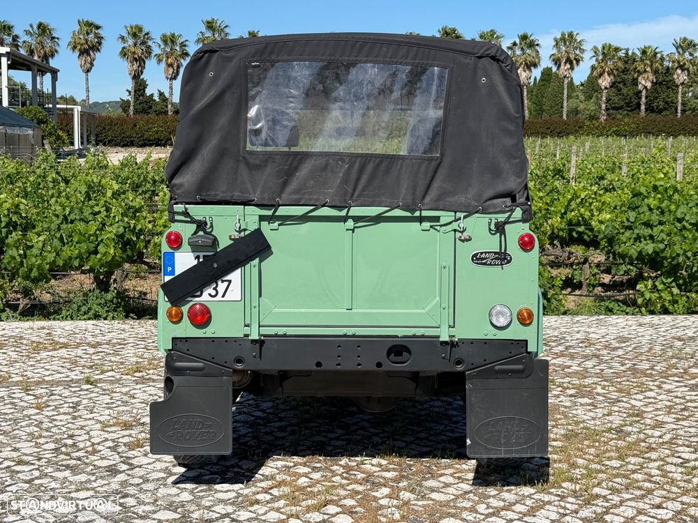 Land Rover Defender 90 2.4 CRD E - 13