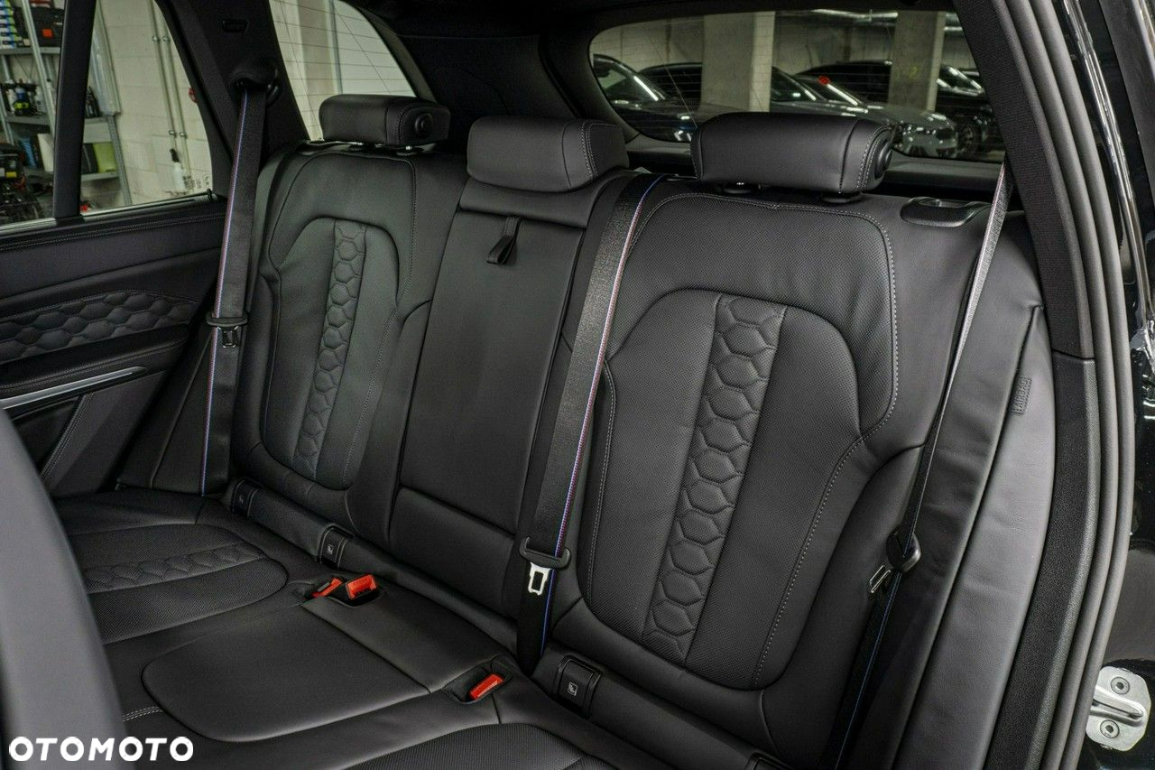 BMW X5 M Competition - 26