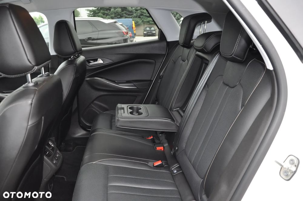 Opel Grandland X 1.5 D Start/Stop Color Line - 15