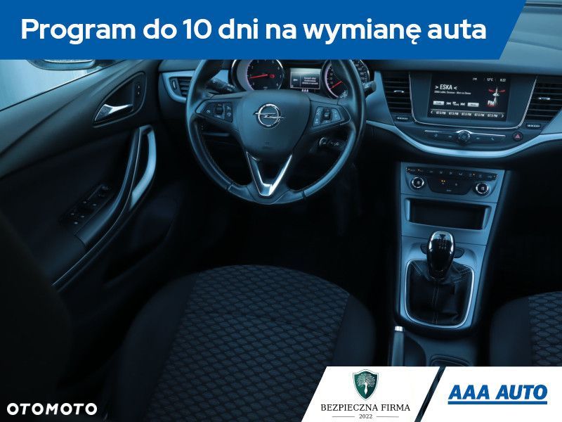 Opel Astra - 9