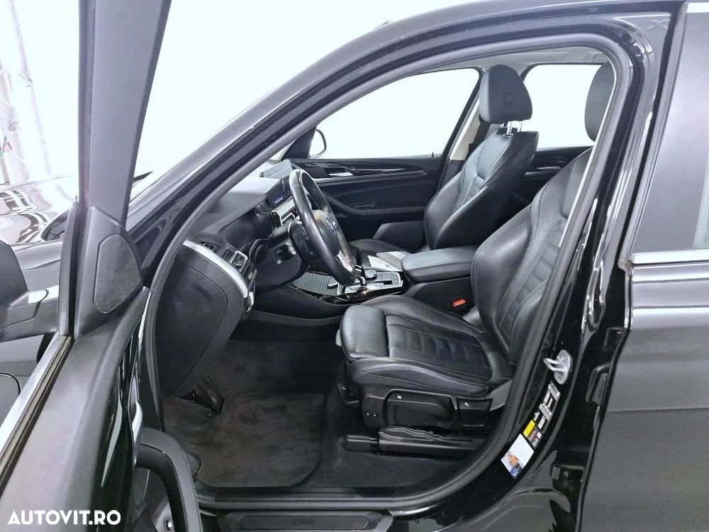 BMW X3 xDrive30e AT PHEV - 9