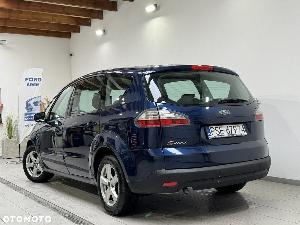 Ford S-Max - 15