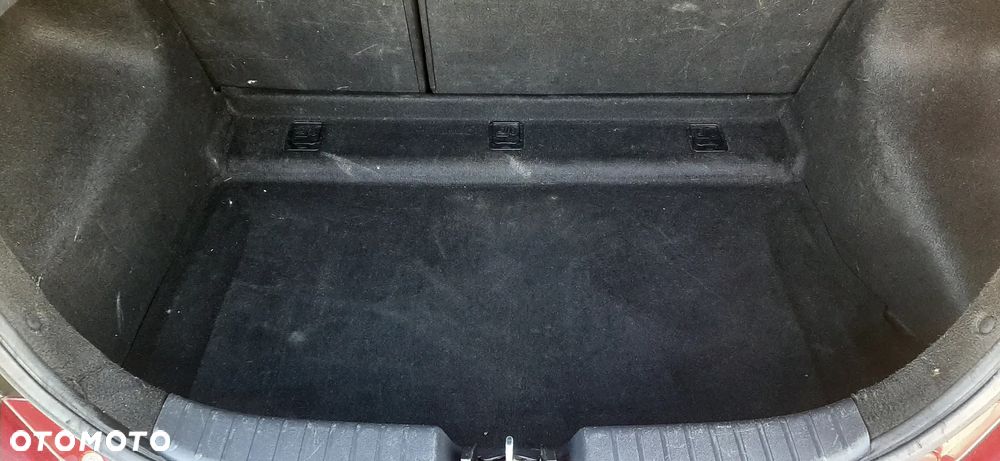 Hyundai i30 1.4 Edition 20 - 33