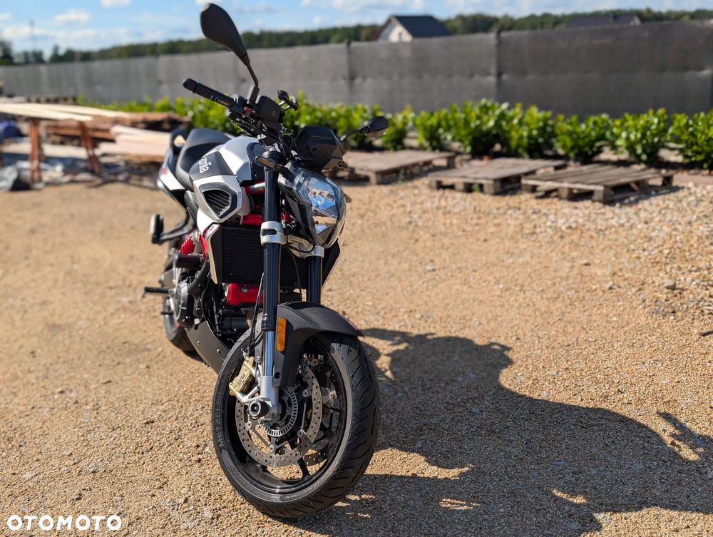 Aprilia Shiver - 2