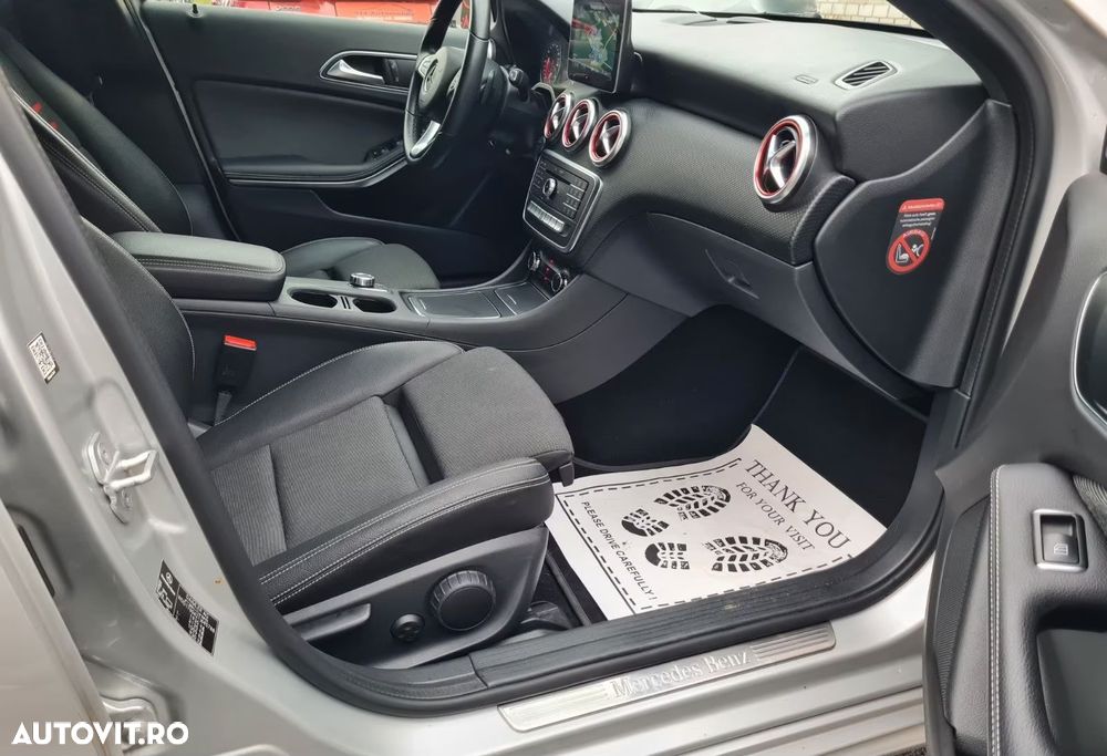 Mercedes-Benz A 180 7G-DCT - 15