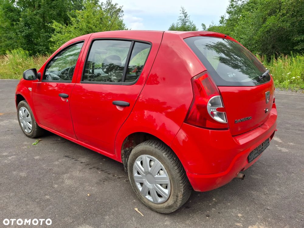 Dacia Sandero - 10