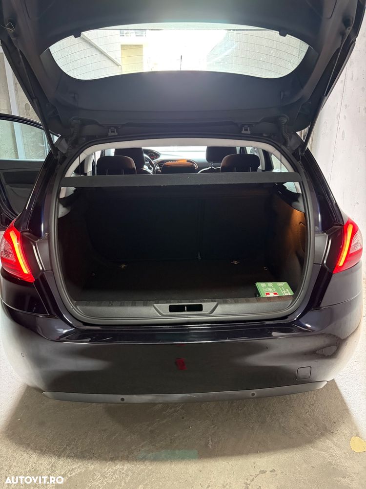 Peugeot 308 - 21