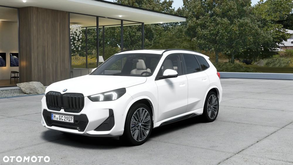 BMW X1 xDrive23i mHEV M Sport sport - 3