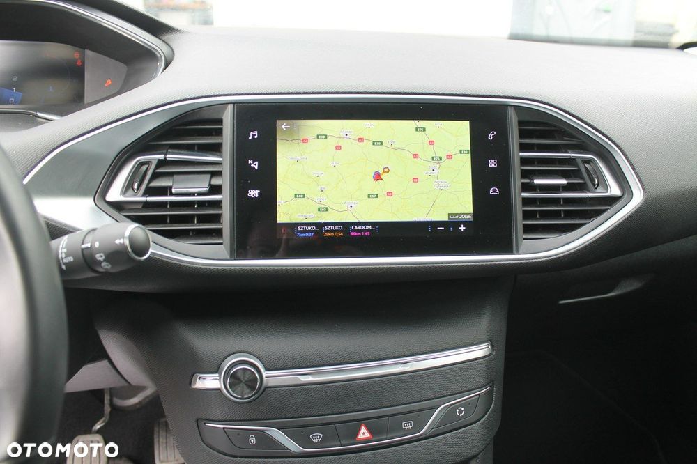 Peugeot 308 - 16