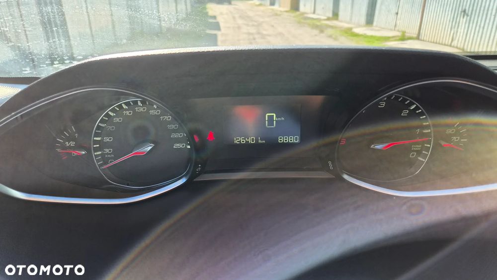 Peugeot 308 BlueHDi 120 Stop & Start Allure - 4