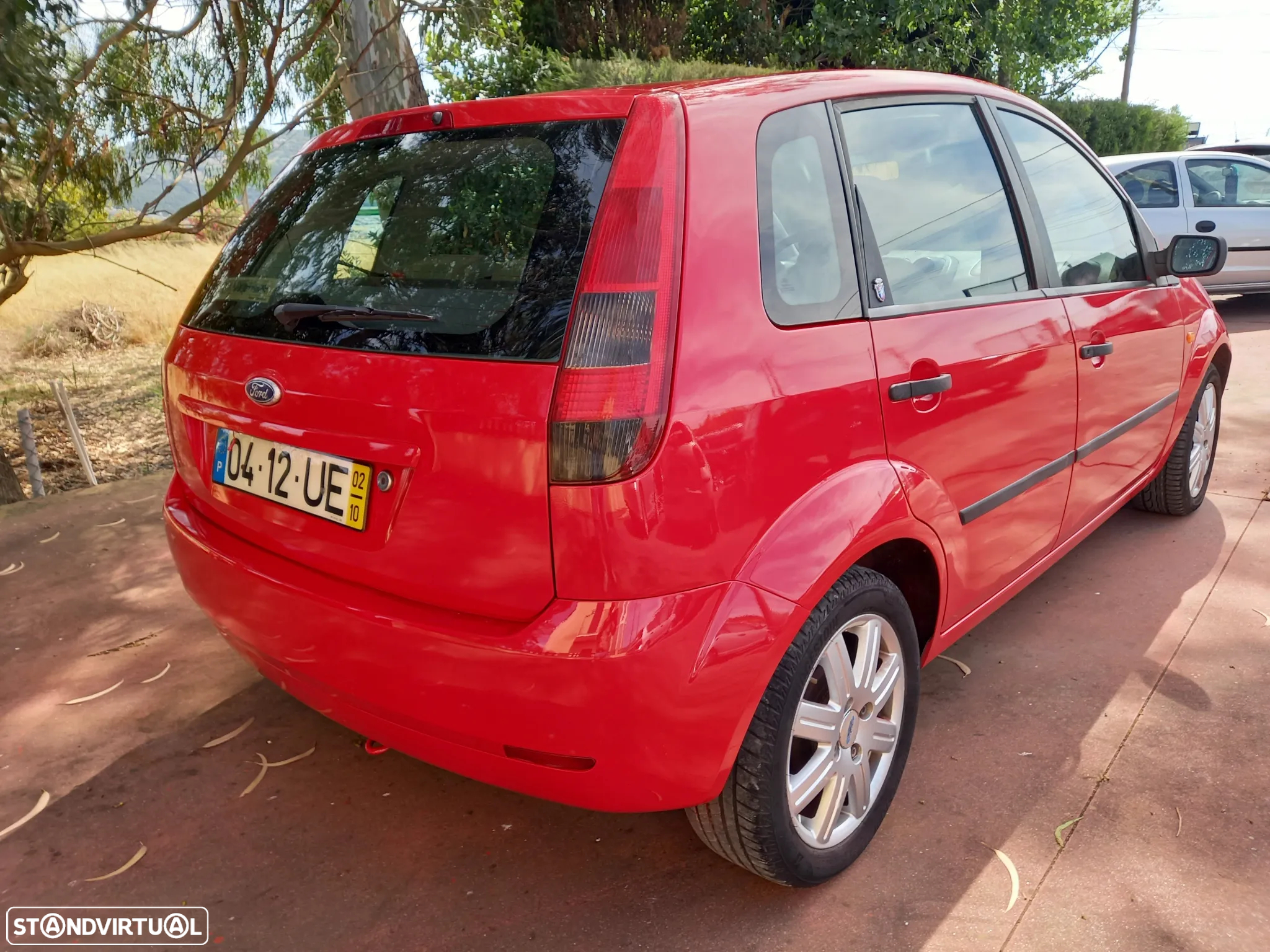 Ford Fiesta 1.4 Ghia - 6